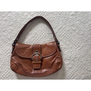 Coach F10910 Vintage Soho Y2K Brown Leather Buckle Shoulder Bag